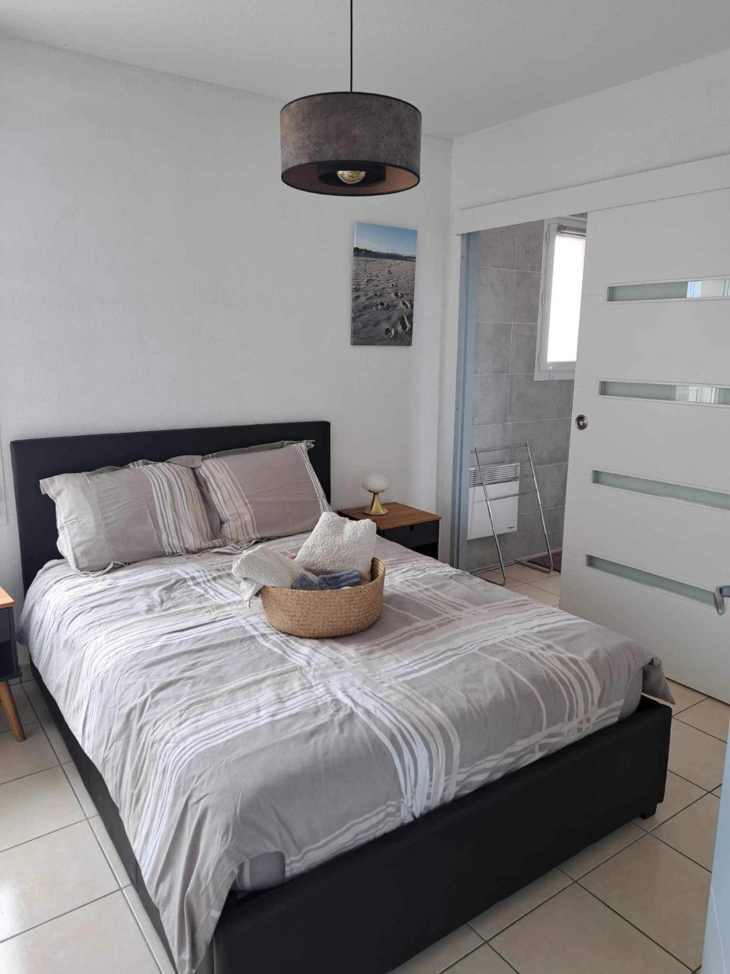 Logement Entier, Calme, Hyper Equipe サン・ローラン・ド・ラ・サランク エクステリア 写真